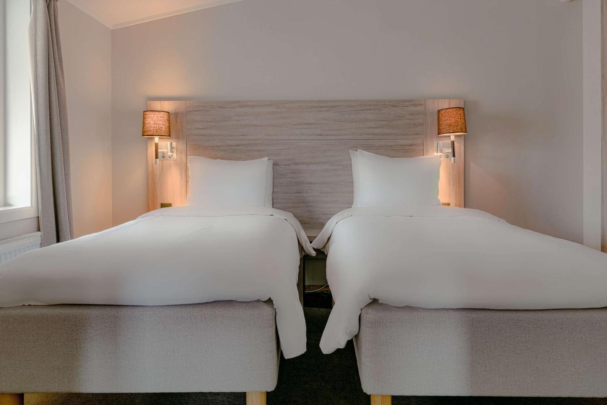 Radisson Blu Polar Hotel, Spitsbergen Лонг'їр Екстер'єр фото